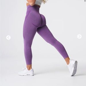 Violet NVGTN leggings